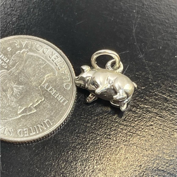 Sterling silver pig pendant charm - Picture 4 of 4